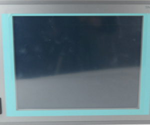 SIEMENS SIMATIC PANEL PC 6AV7824-0AB10-2AB0