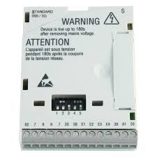 Lenze Inverter E82ZAFSC010