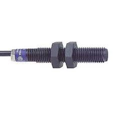 Schneider Inductive Sensor XS4P08NA370
